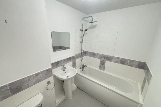 15, The Ploughlands, Preston photo 5