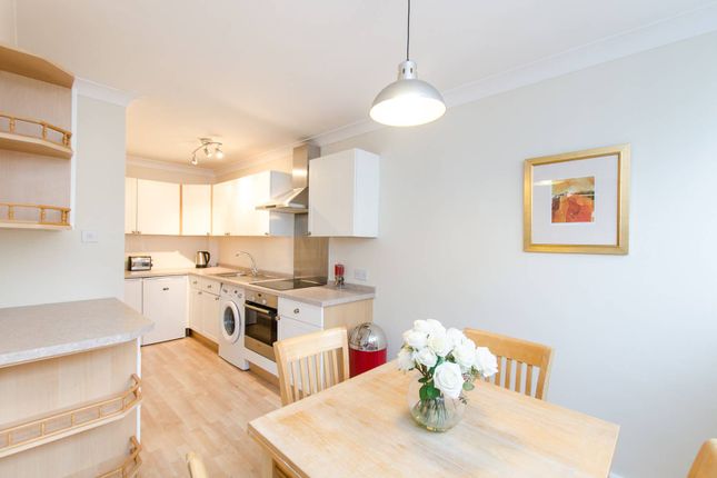 Flat for sale in Semley Place, Belgravia, London
