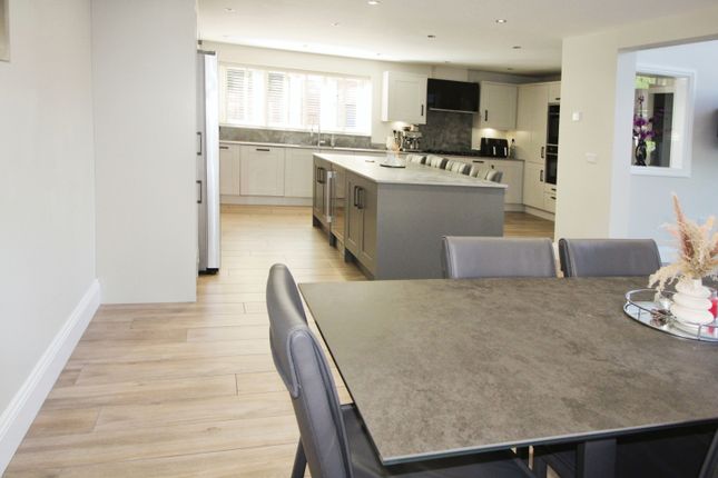 Kitchen..Jpg