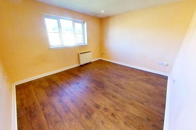 Flat 3-2, 43, Eversley Street, Glasgow photo 2