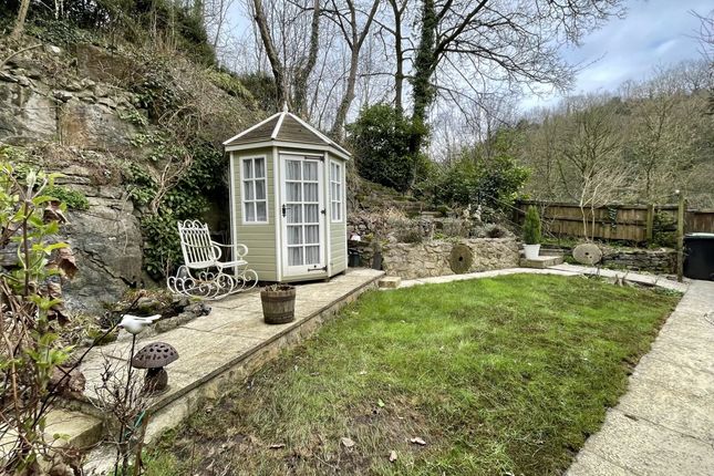 Town house for sale in Dale Road, Matlock