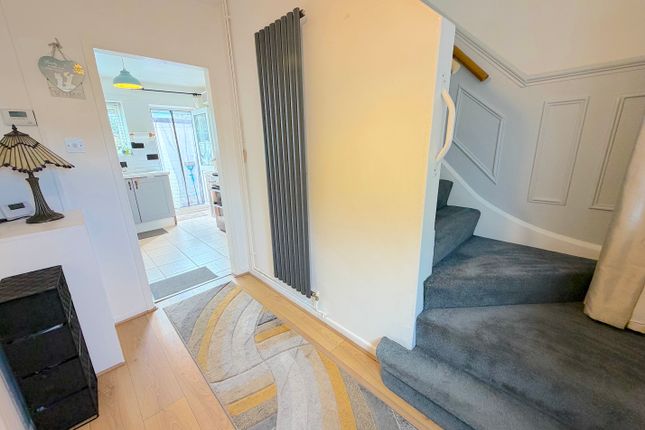 26, Castlebridge Road, Wolverhampton photo 4