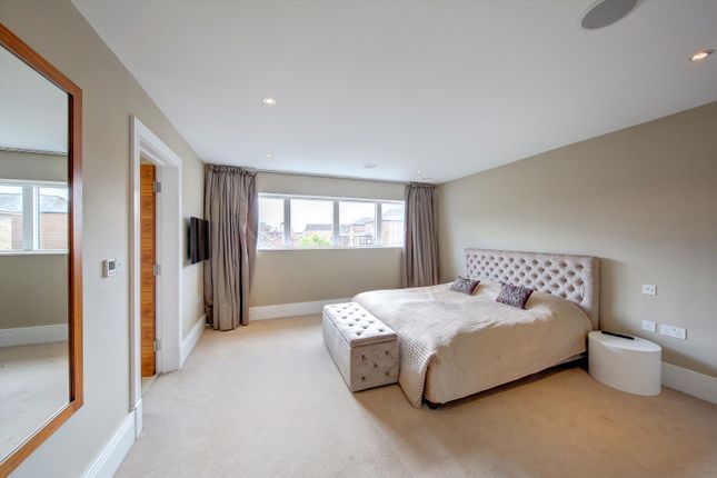 Detached house for sale in Convent Mews, 45 Edge Hill, Wimbledon, London