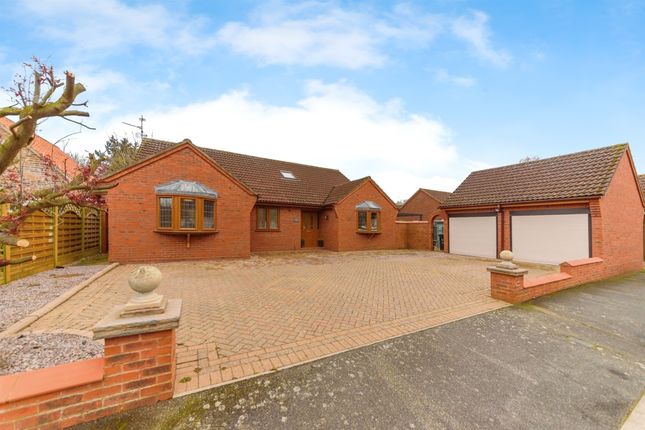 Detached house for sale in Barn Owl Close, Langtoft, Peterborough