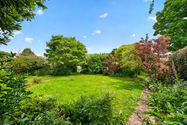 21, Watergate Road, Isle of Wight photo 4