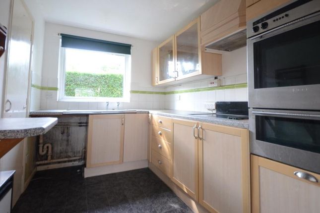 13, Brittain Court, Sandhurst photo 2