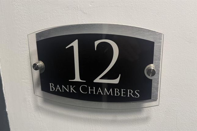 Studio flat on 12 bank chambers, Town Hill, Warrington, £600/mo