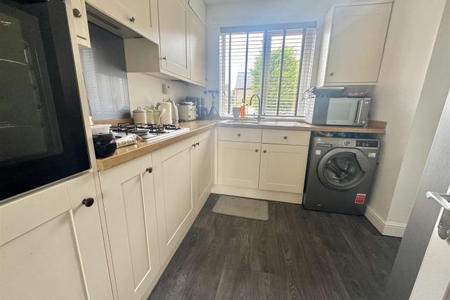 3, Hatfield House Court, Sheffield photo 5