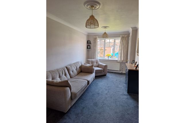 Terraced house for sale in Mole End, Pickering