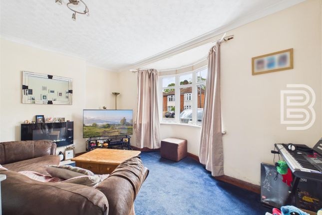 45, Pytchley Road, Rugby photo 2
