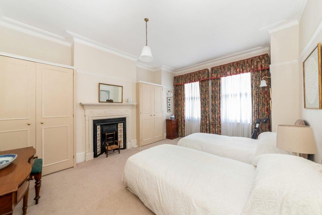50, South Croxted Road, London photo 4