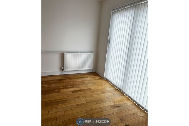 Cullen Crescent, Kirkcaldy photo 2