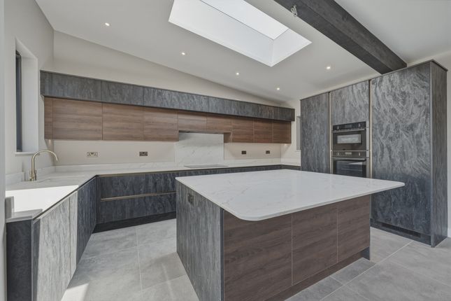 21b, North Leys, Ashbourne photo 4