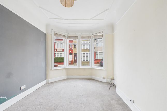 28, Edinburgh Road, Wallasey photo 4