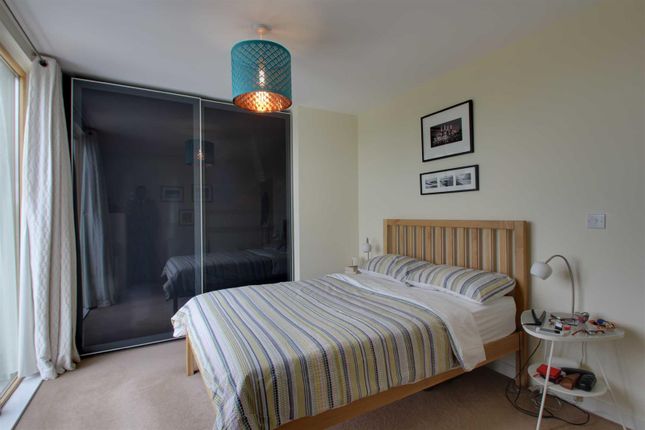 Flat for sale in Columbia Place, Campbell Park, Milton Keynes