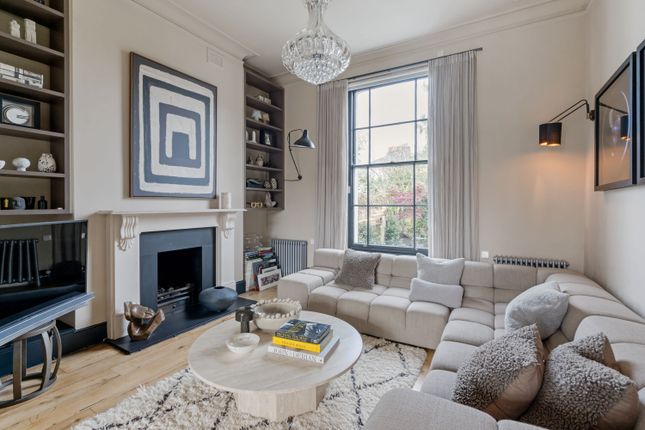 Thumbnail Terraced house for sale in Canonbury Place, London