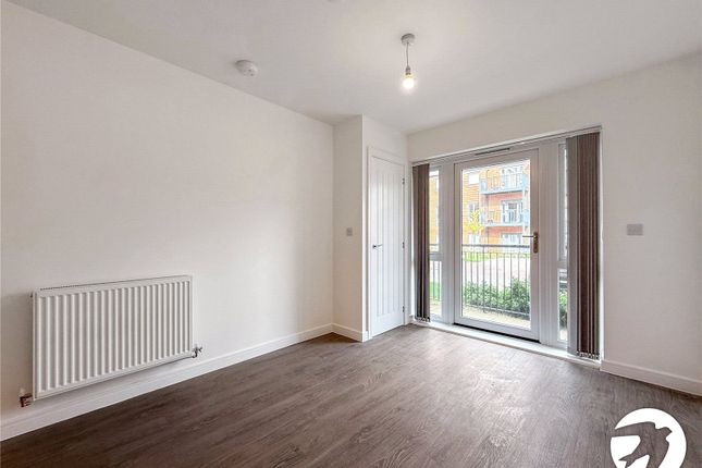Flat 1, Whitley Court, 3, Abbey Wood Road, West Malling photo 3