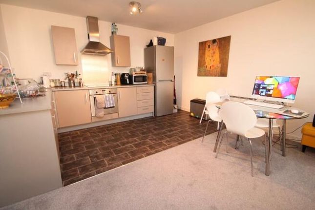 Apartment 45, Manor Court, 196 Altrincham Road, Manchester photo 4