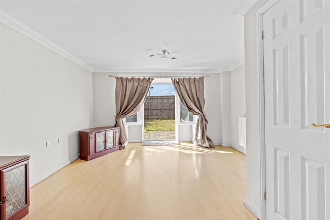 9, Hodges Mews, High Wycombe photo 4