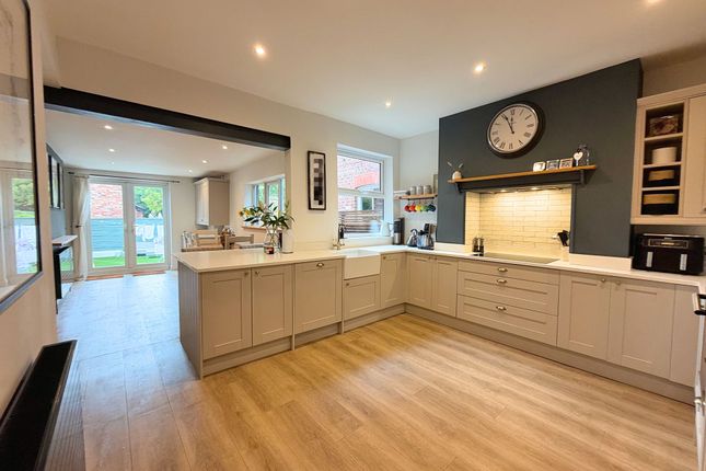 107 Urban Road, Sale photo 4