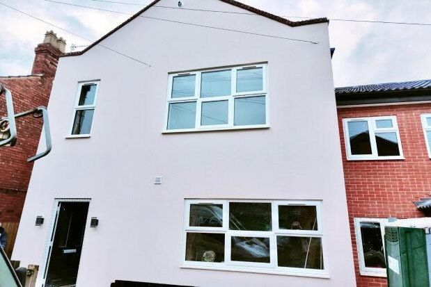 Room to rent in 65 Frederick Road, Nottingham