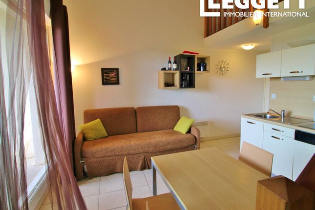 Apartment for sale in Azille, Aude, Occitanie