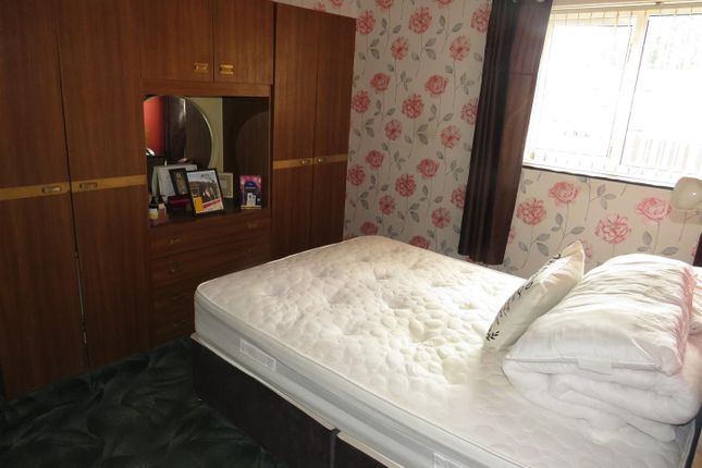 14, Sunbeam Close, Birmingham photo 5