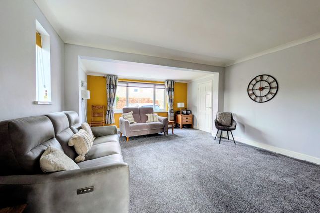8, White House Drive, Stockton-on-Tees photo 3