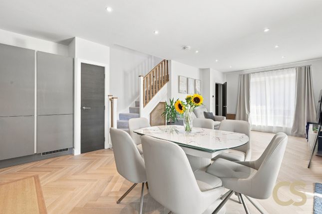 20 Beadman Road, Cheshunt, Hertfordshire photo 3