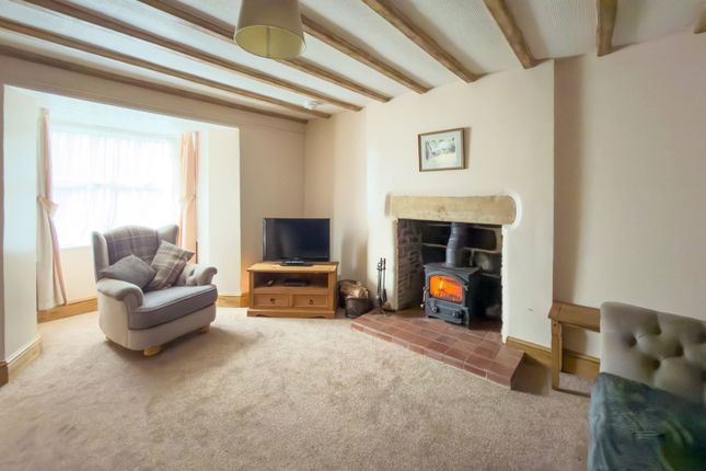 Denham, Underhill, Whitby photo 2