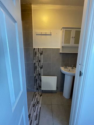 A 248, Green Lane, London photo 5
