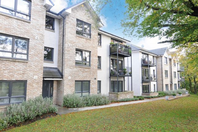 Thumbnail Flat for sale in Flat 1/2 4 Cyprian Court, Lenzie, Glasgow