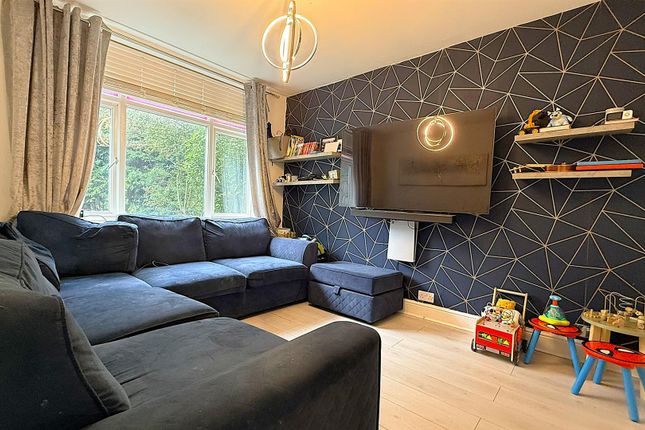 108, Parsons Hill, Birmingham photo 2