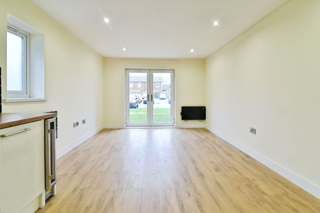 Apartment 15, Parkview, 14, Fitzalan Road, Sheffield photo 2