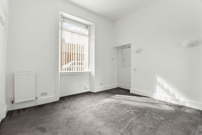 59 Main Street, Broxburn photo 4