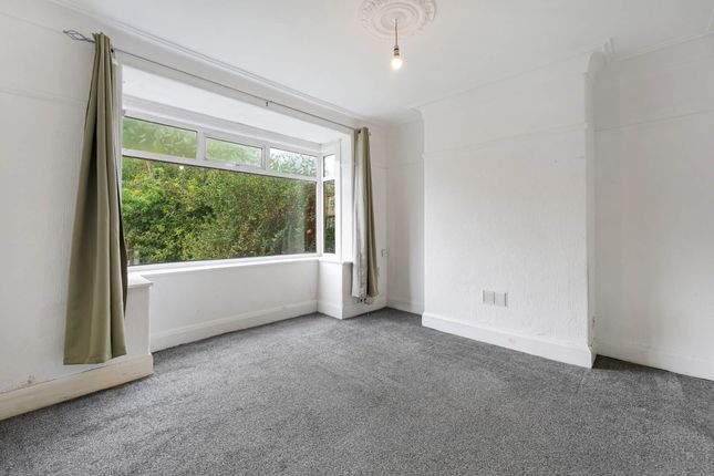 7, Balmoral Avenue, Manchester photo 4