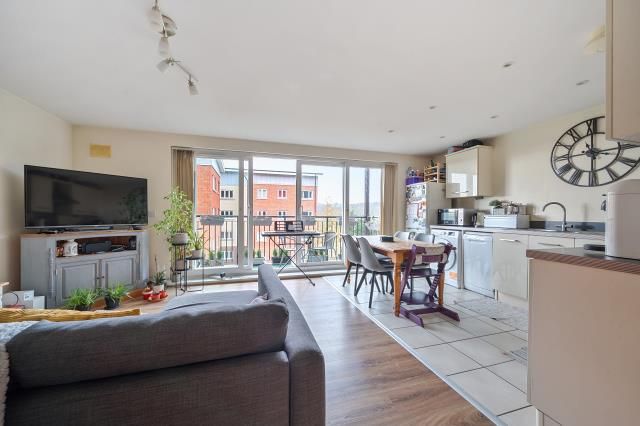 Andrews House, 64, Tadros Court, High Wycombe photo 4