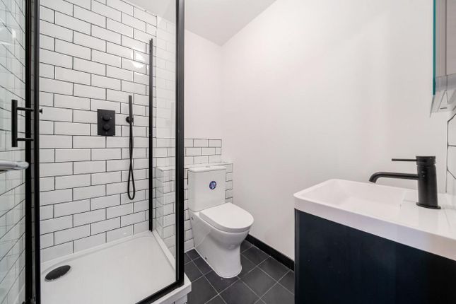 2 Verde Lodge,, Burghill Road, London photo 5
