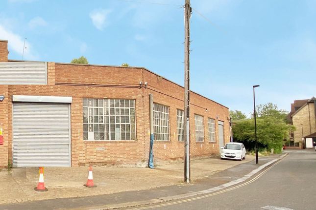 Thumbnail Warehouse to let in Unit 1, Fabrication House - The Ham, Brentford, London