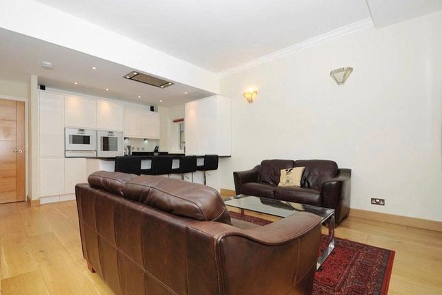 Flat for sale in Swan House, 5 All Souls Place