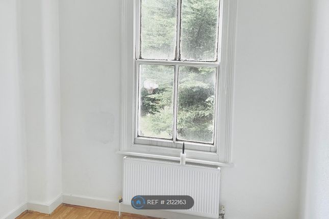 Thumbnail Terraced house to rent in Grove Avenue, London