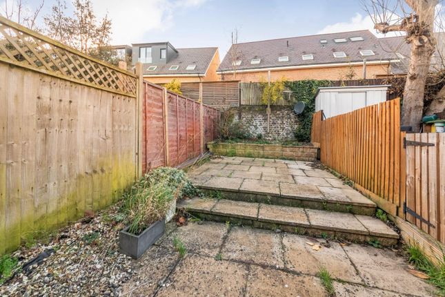 116a, Copleston Road, London photo 3