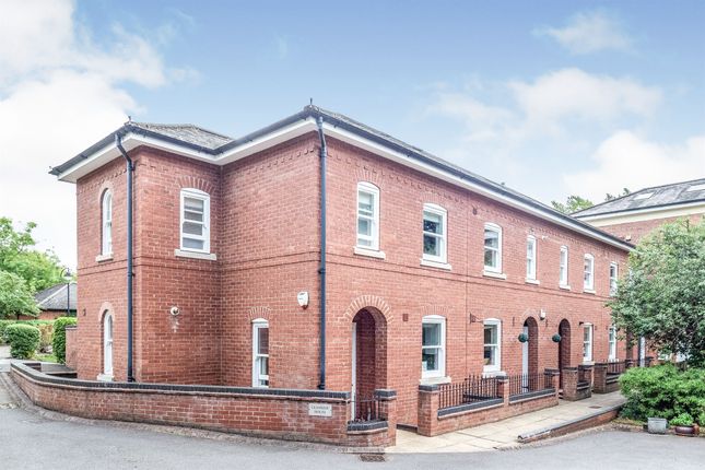 Thumbnail Property to rent in Leamside House, Lucas Court, Leamington Spa