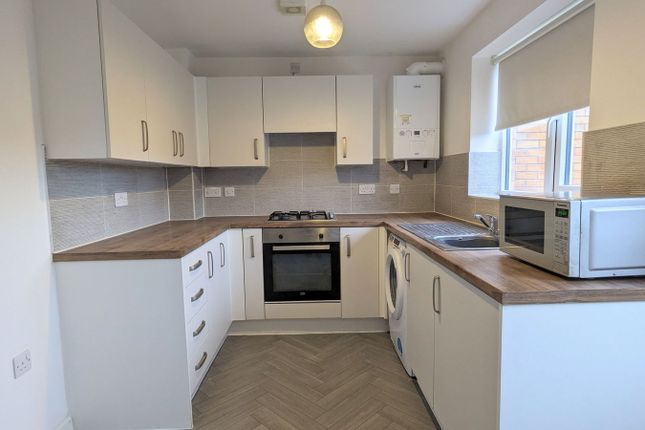 42, Findon Way, Skelmersdale photo 3