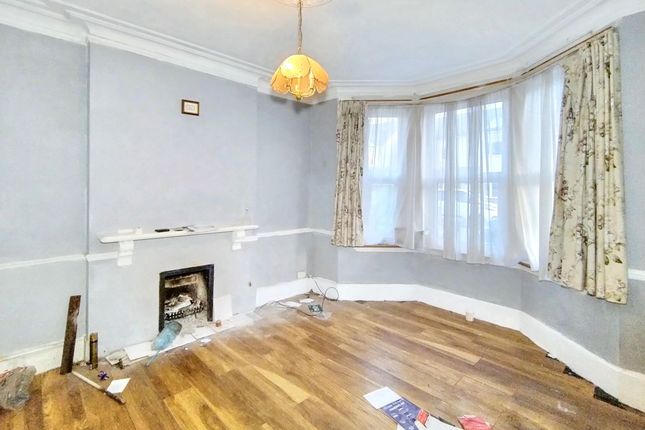 Hide Road, Harrow photo 3