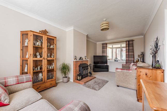21 St. Andrews Close, North Walsham photo 4