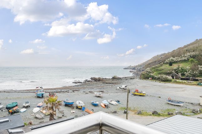 Chy An Bras, Porthallow, Helston photo 4