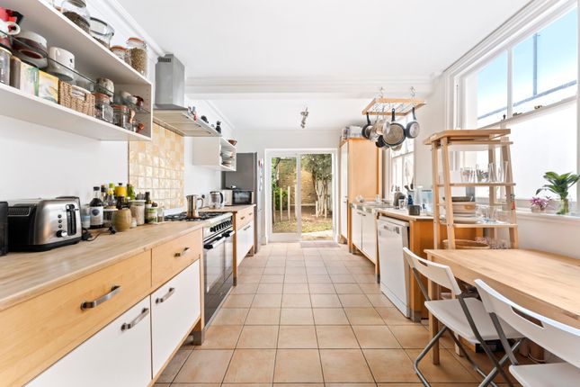 11, Evering Road, London photo 4