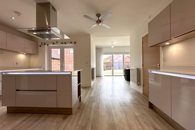 4, Yarnsworth Road, Newark photo 4