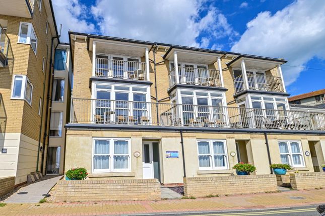 Thumbnail Town house for sale in Esplanade, Ventnor